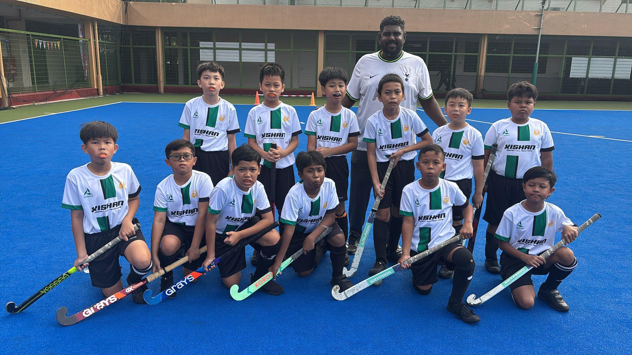 Our P4 Hockey boys ready for their first National School Games!